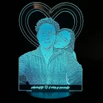 Lampara led 3d fotografica con una fotografia con corazon de fondo y una frase