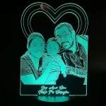 Lampara led 3d fotografica con una fotografia con corazon de fondo y una frase